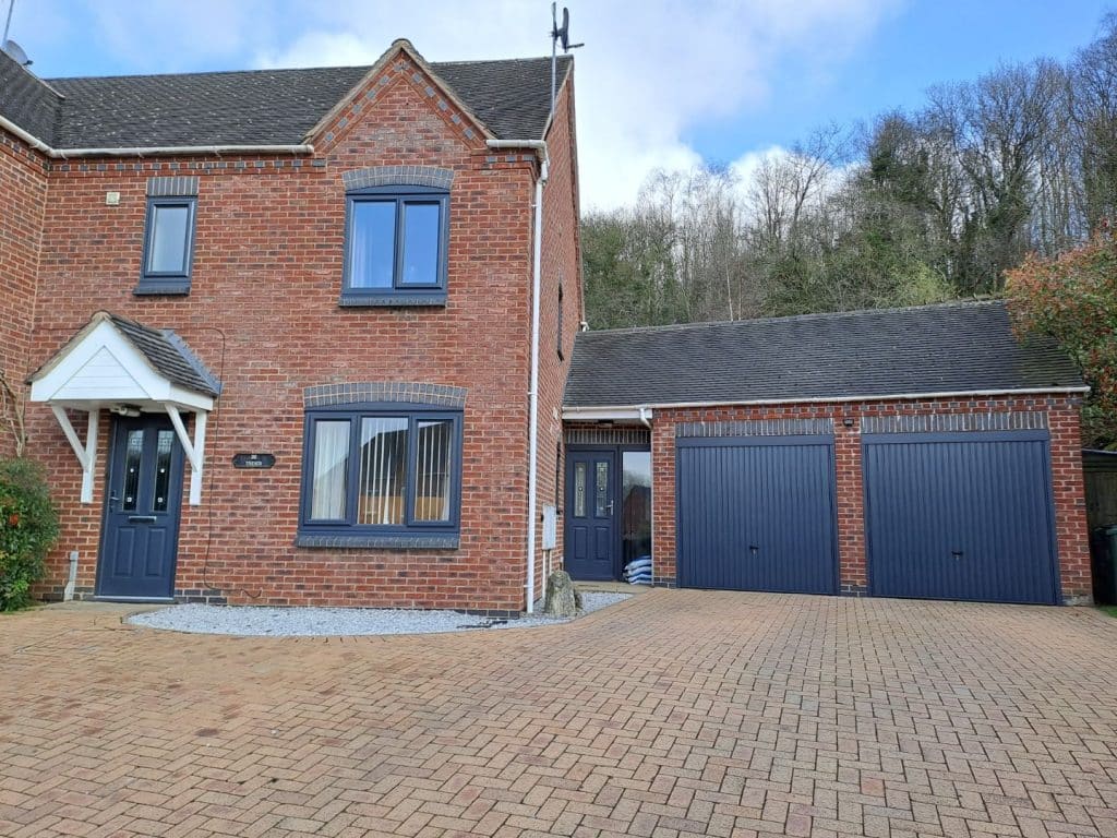 Nottingham Gemini up and over canopy anthracite grey