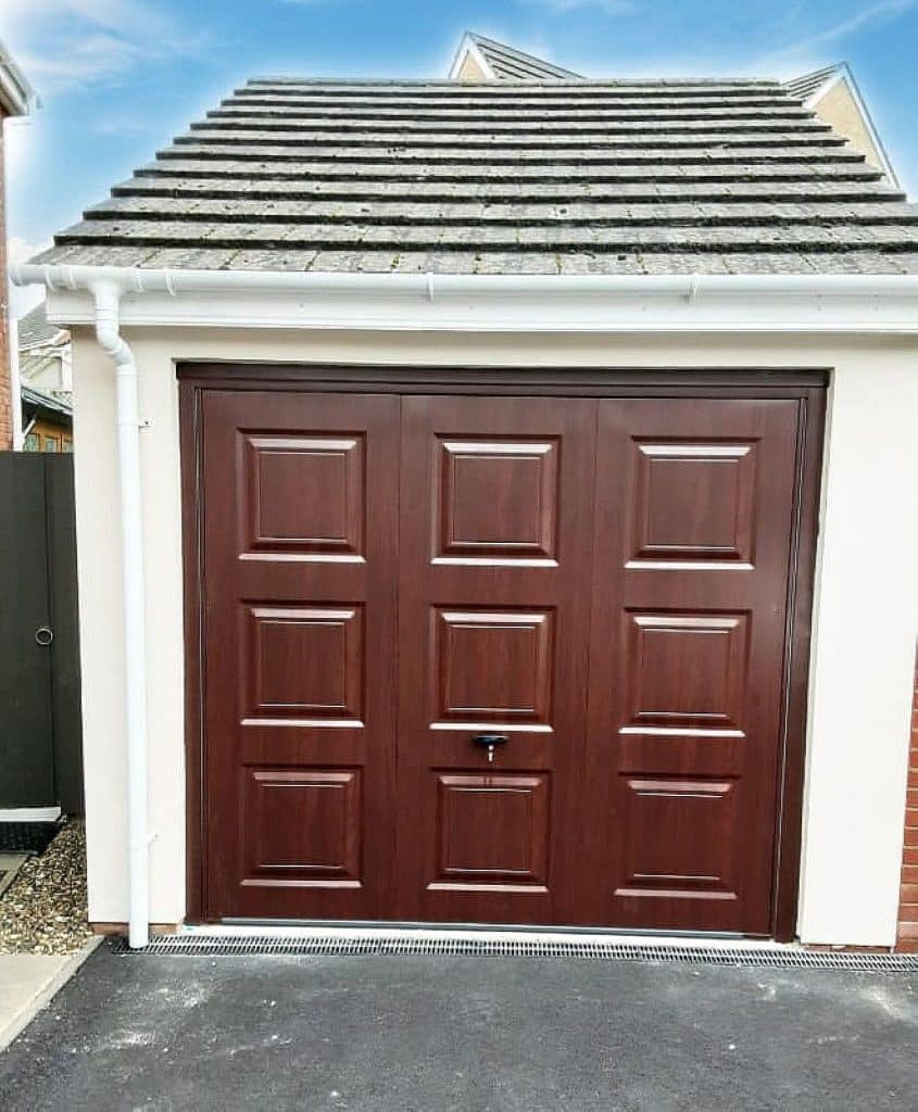 Garage door repair signs