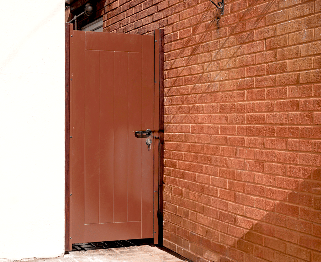 cardale gate aldermaston