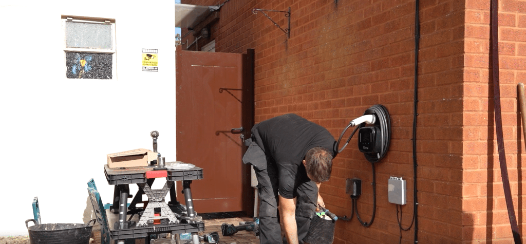 cardale gate aldermaston