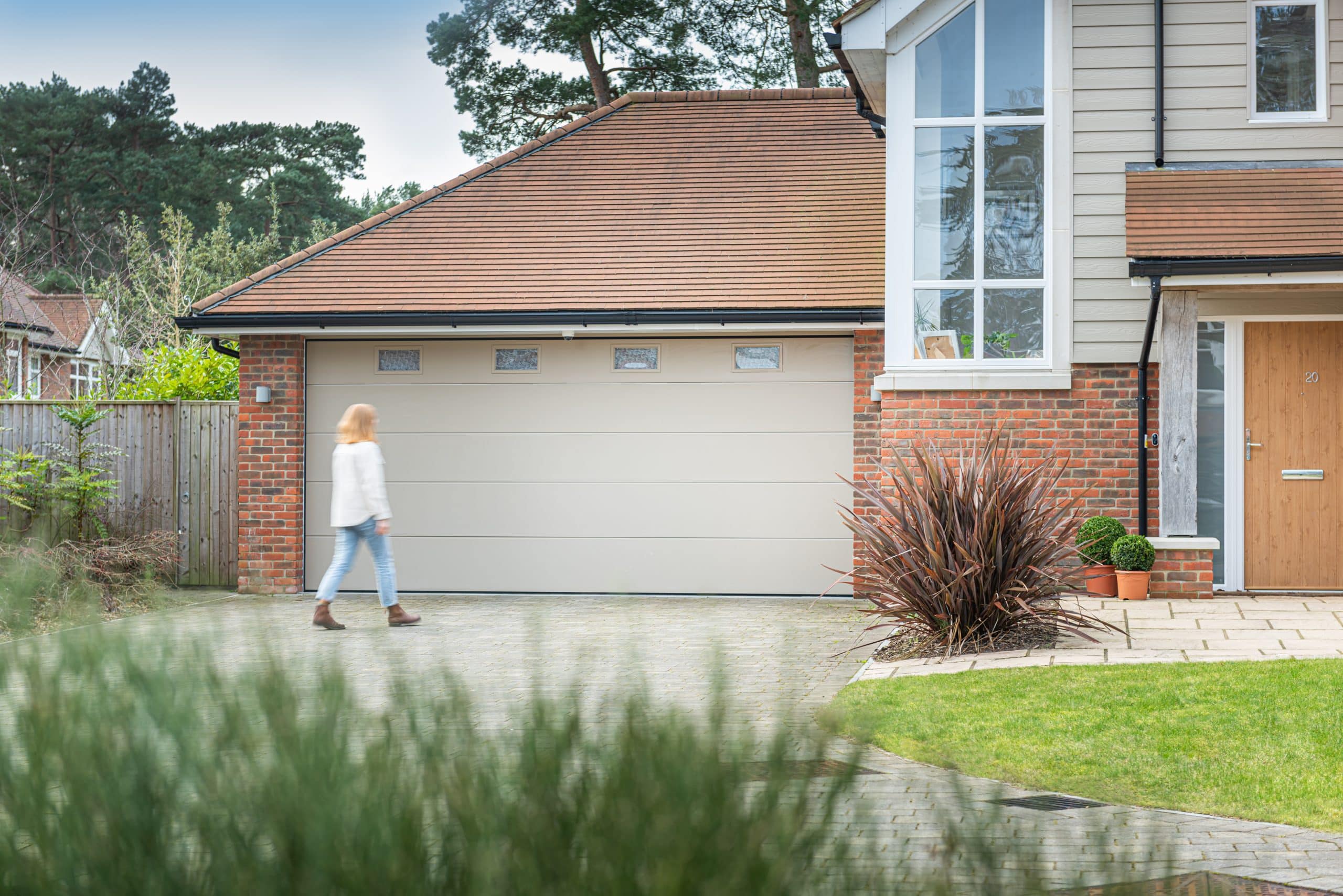 garage doors narborough